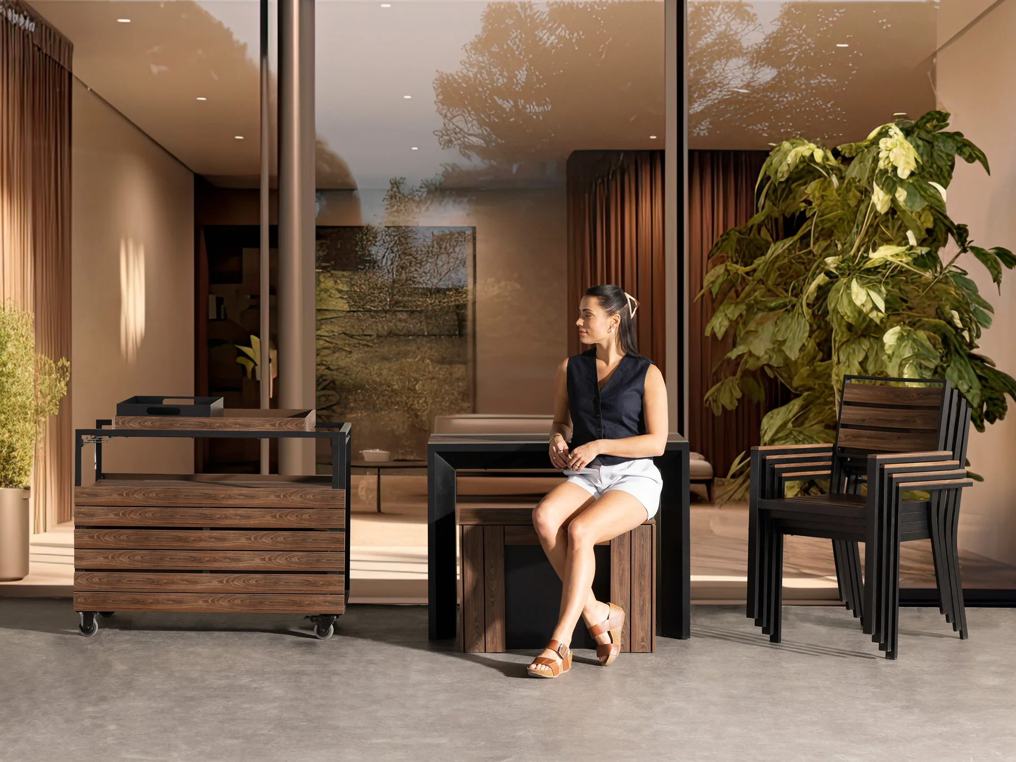 Outdoor Dining Set - The Family - Image 28