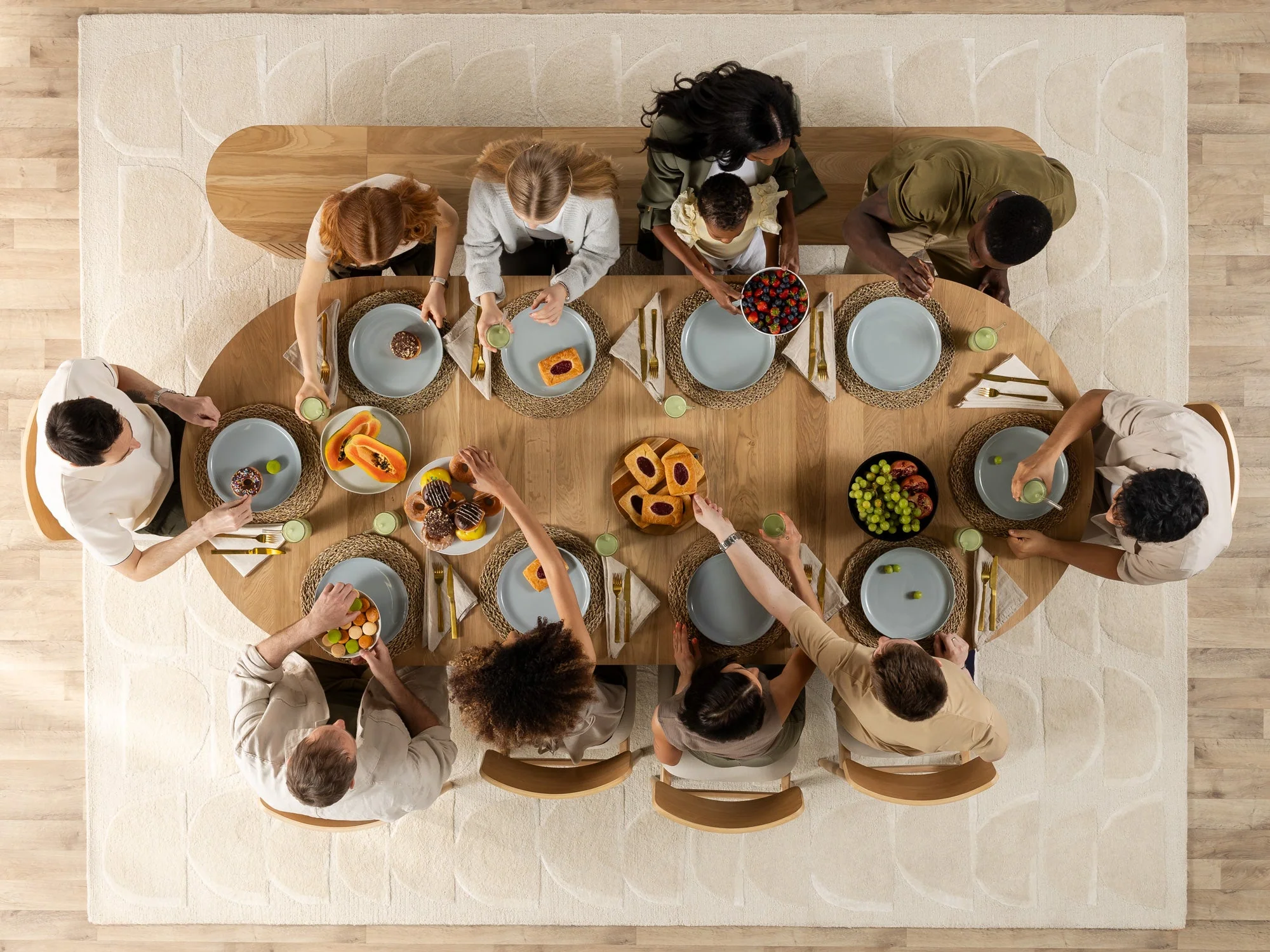 Round Dining Set - The Gathering - Image 49