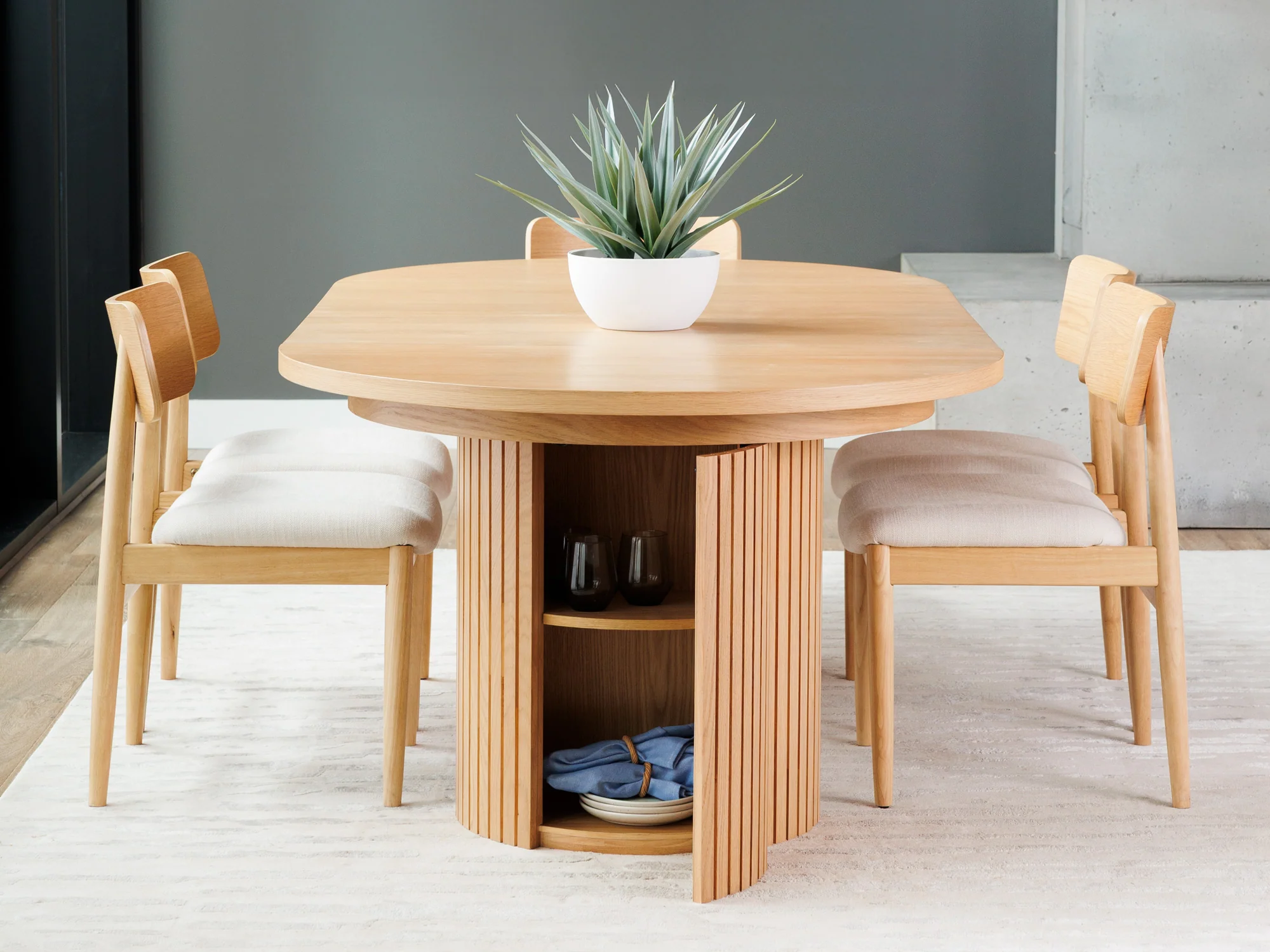 Round Dining Set - The Host - Image 19